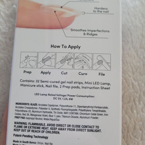 BRAND NEW IN BOX Dashing Diva Glaze semi cured nail set with LED Lamp - Picture 6 of 7